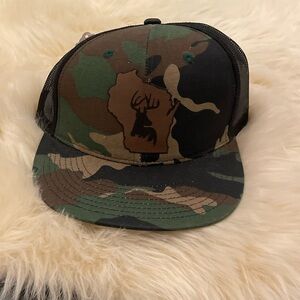 Port Authority Camouflage Wisconsin Buck Hat